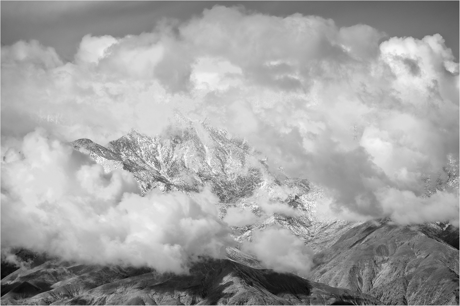 Clouds-Surround-The-Peak---BW.jpg