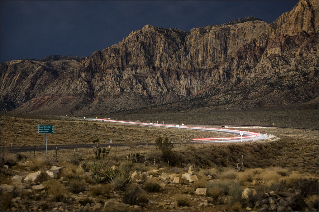 Round-The-Bend-In-Redrock-Canyon.jpg