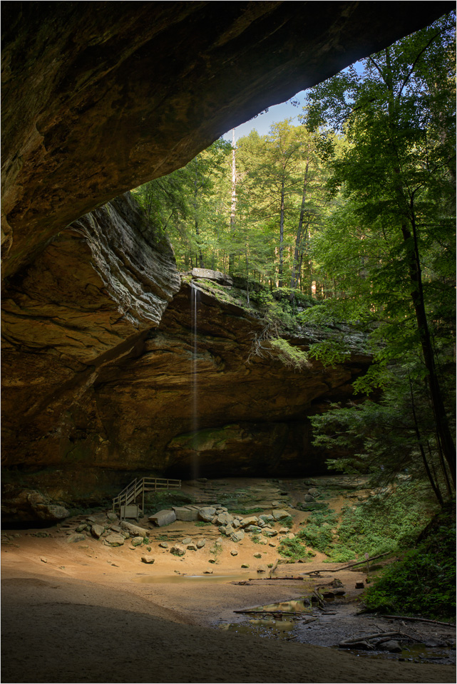 Trickle-In-The-Cave-Of-Ash.jpg