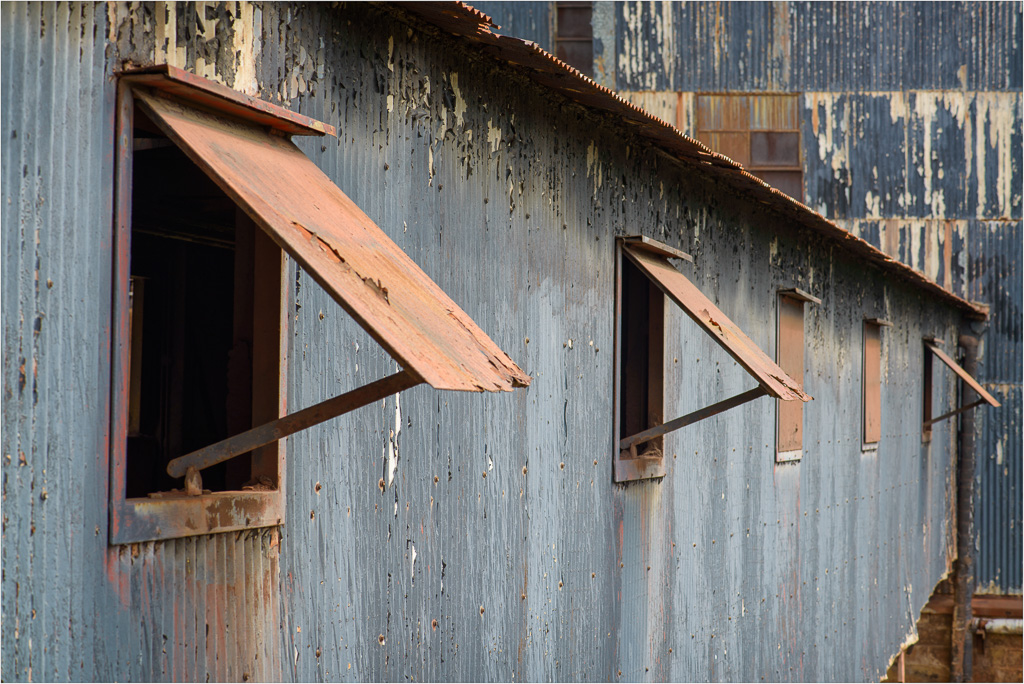 Windows-On-The-Conveyor.jpg