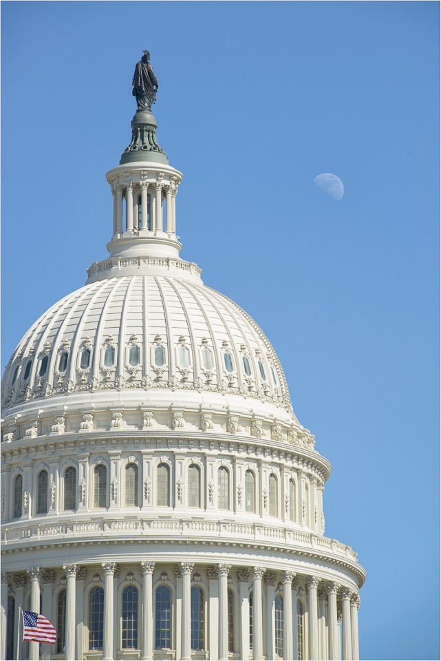 A-Good-Spot-To-Watch-The-Moonrise.jpg