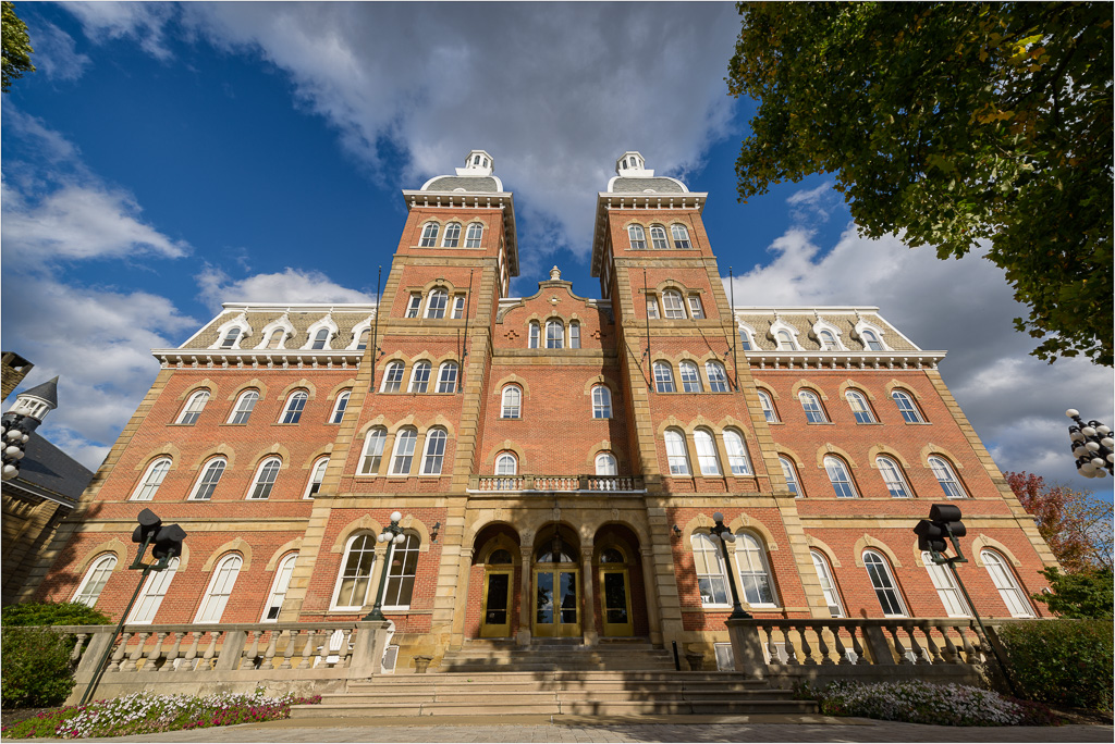 Old-Main-In-The-Afternoon-Sun.jpg