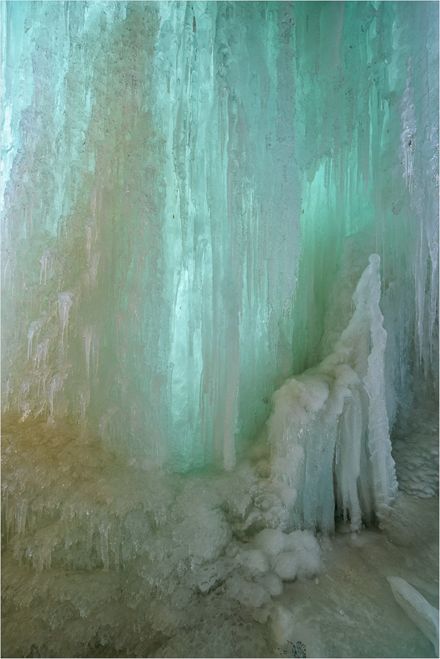 Soft-Pastels-Of-A-Frozen-Falls.jpg